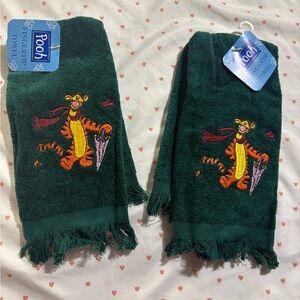 Disney Vintage Tigger Finger Tip Towels